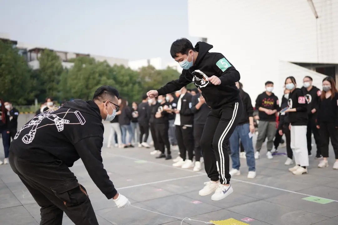 扬飞集团第四届趣味运动会